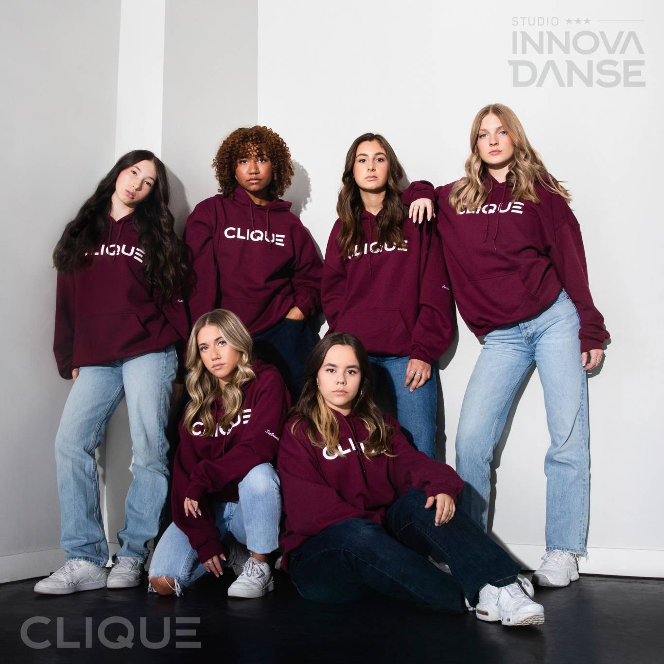 la troupe de danse clique